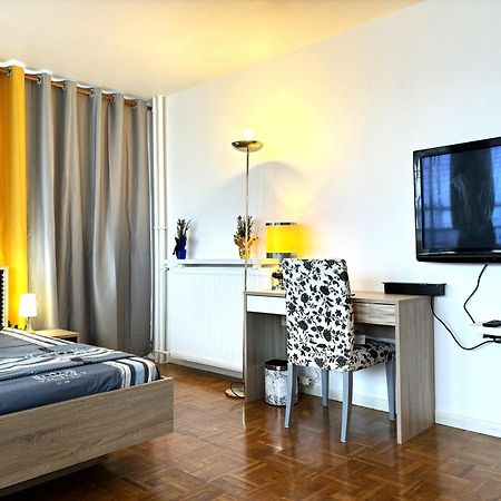 Chambre Arena Porte La Chapelle Párizs Kültér fotó