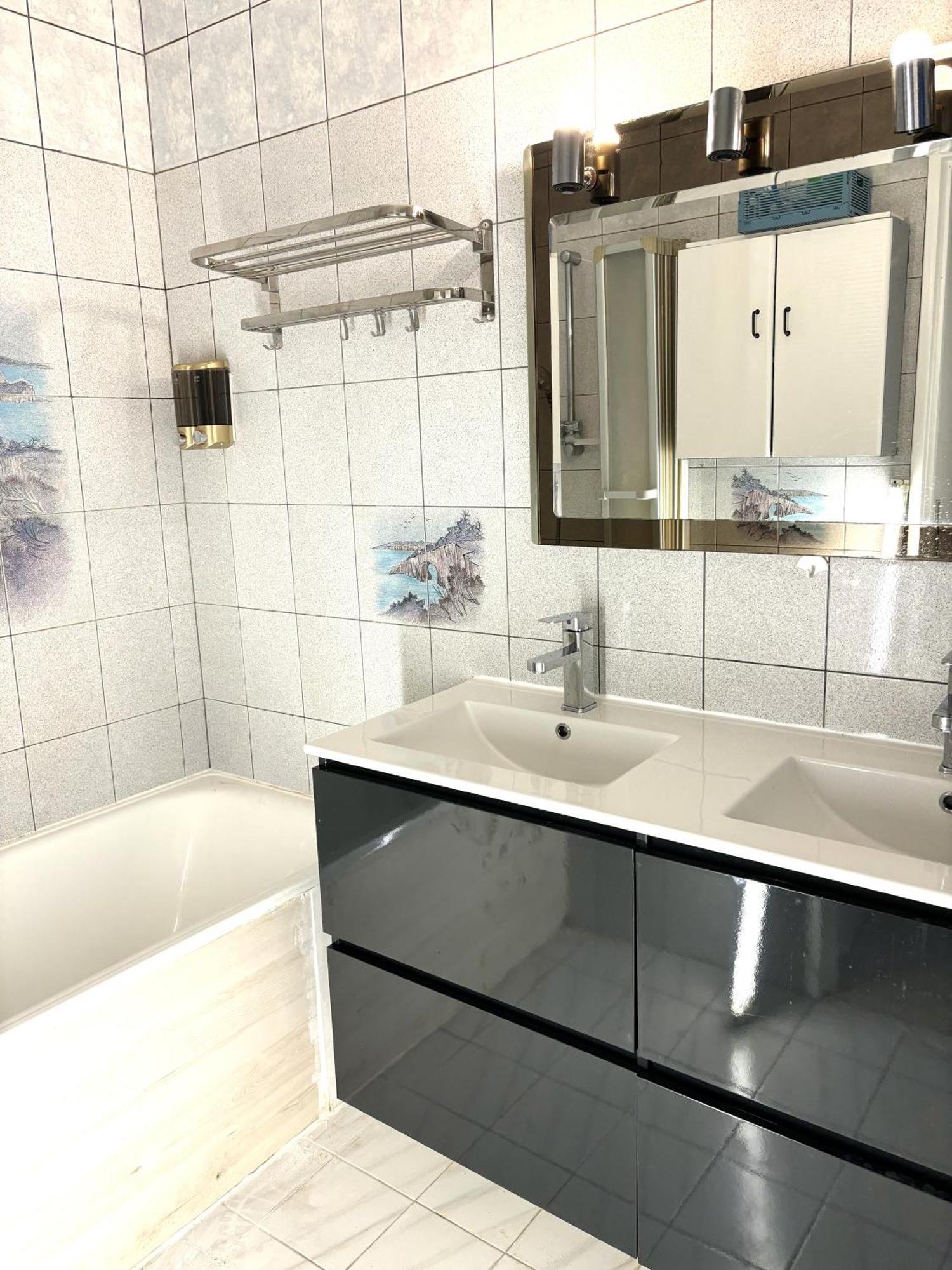 Chambre Arena Porte La Chapelle Párizs Kültér fotó